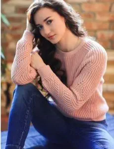 Elite escort service in Deola for home and hotel visits